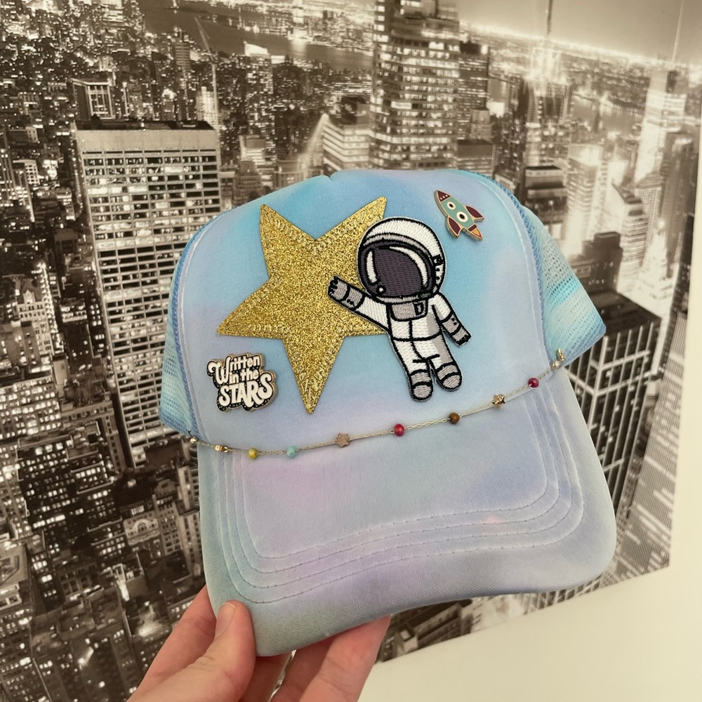 Astronaut Star Women's Trucker Hat